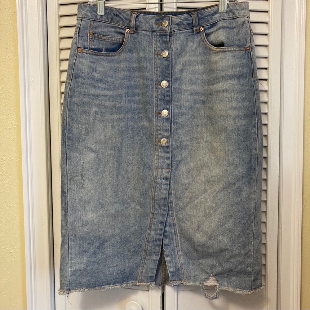 Wild Fable button down denim skirt